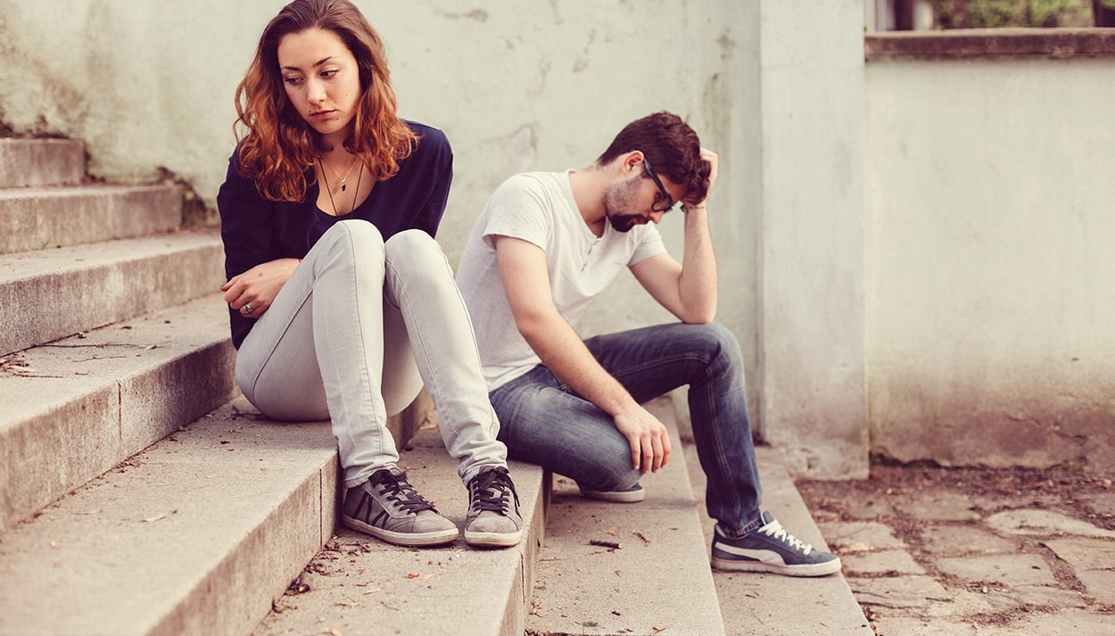 وضعي المالي غير جيد ولا يسمح بعلاقة رسمية