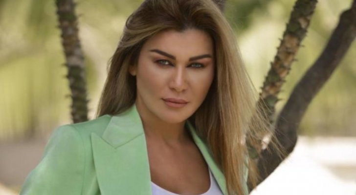 نادين الراسي