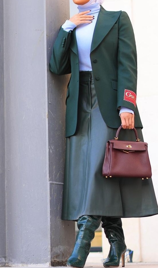 الإطلالة الخامسة