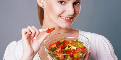 أطعمة ومشروبات يجب تجنبها لتقليل السيلوليت