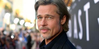 براد بيت يكشف عن معاناته مع مرض 