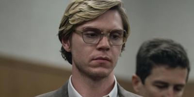 جيفري دامر مسلسل نتفليكس الأكثر شعبية .. ما قصته ومن قتله؟