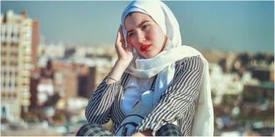 انهيار حنين حسام خلال محاكمتها.. فيديو