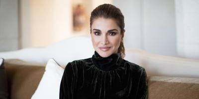 الملكة رانيا .. أجمل صورها العائلية بمناسبة عيد ميلادها