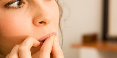 طرق فعالة تساعدك في التخلص من عادة قضم الأظافر