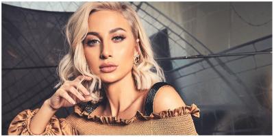 مودل روز تثير الجدل بسبب ظهورها بملابس النوم المكشوفة