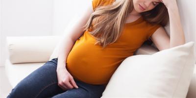 طرق طبيعية لمنع الإمساك أثناء الحمل