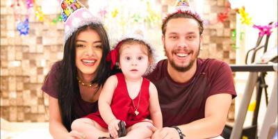 اليوتيوبر أحمد حسن يفاجئ زوجته زينب وبهدية أحلامها