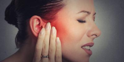 أمراض تسبب حكة وآلم بالأذن.. تعرفي عليها
