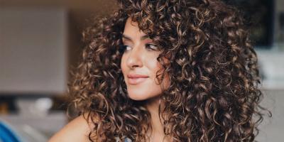 نصائح المدونة العراقية سارة أنجيوس للعناية بصحة الشعر