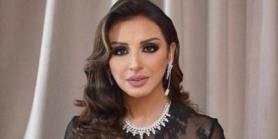 أنغام تنشر صورتها مع ابنيها.. وظهور نادر لوالدتها