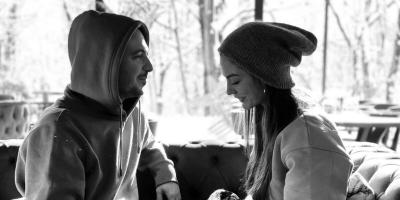 ديميت أوزدمير ترد على خبر انفصالها