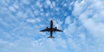 هل السفر بالطائرة آمن بعد العملية الجراحية؟