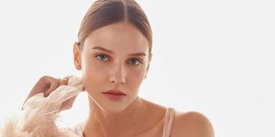  الينا بوز بطلة مسلسل 