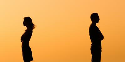 خطوات تساعدك لتجاوز الماضي وغفران خيانة زوجك