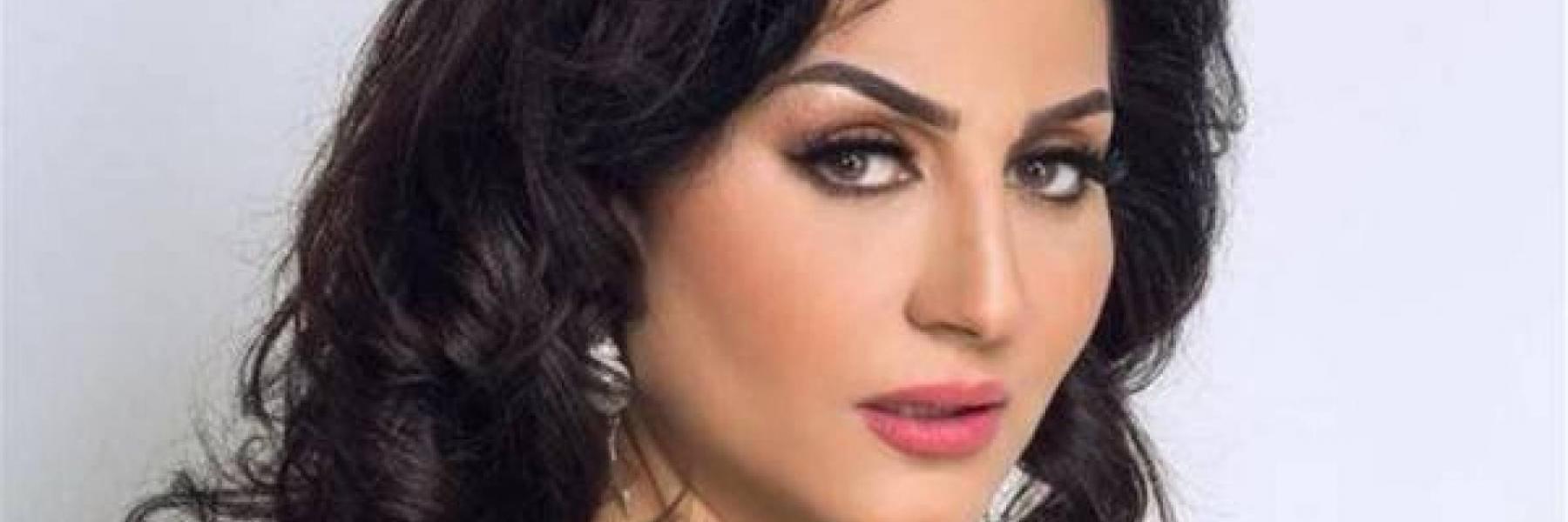 وفاء عامر