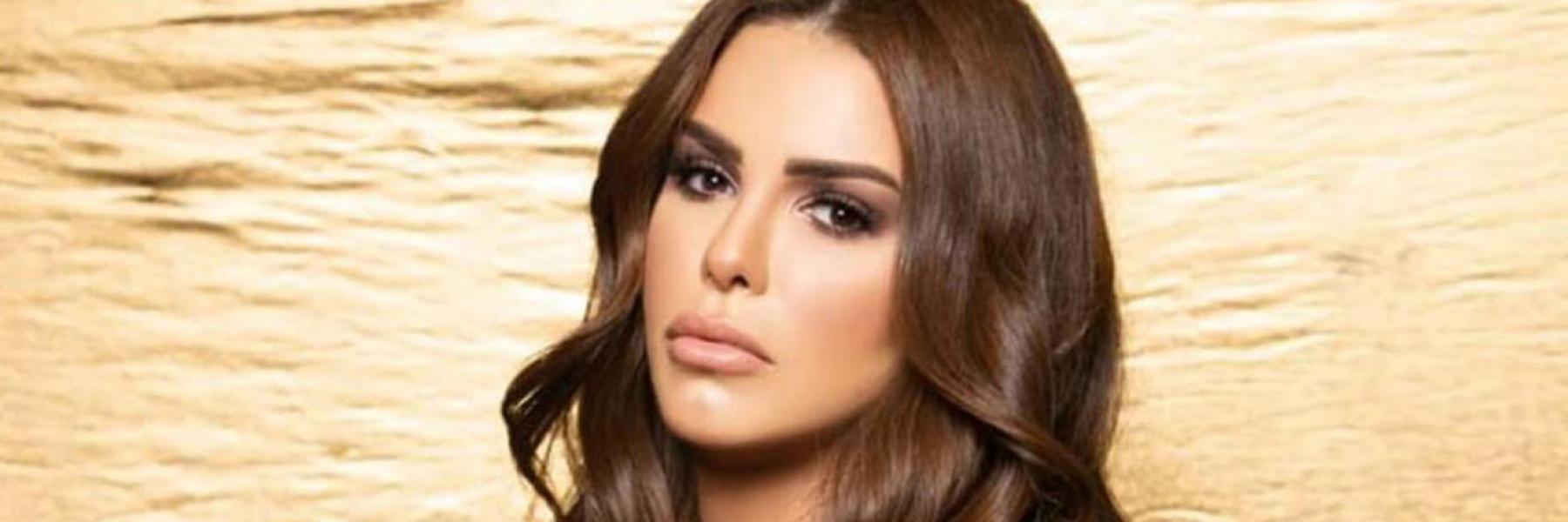 دنيا عبد العزيز