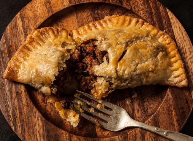 فطائر محشية لحم