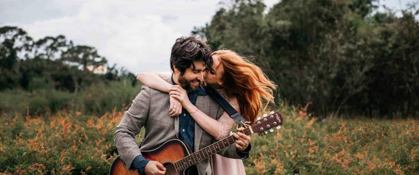 أسباب تدفع الرجل لعدم الزواج من المرأة الجذابة