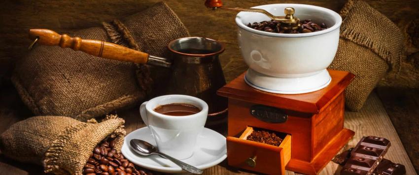 في اليوم العالمي للقهوة..تعرفي على أضرارها وفوائدها!