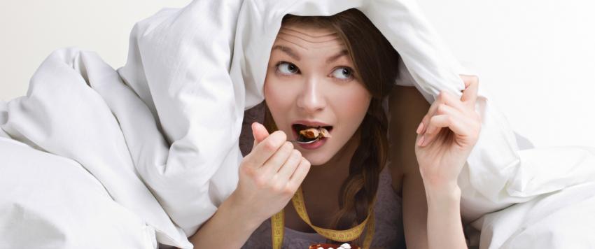 أكل قبل النوم