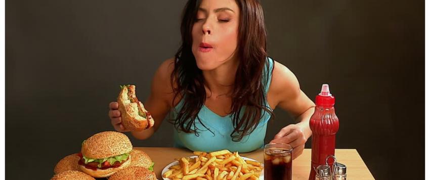 تناول الطعام