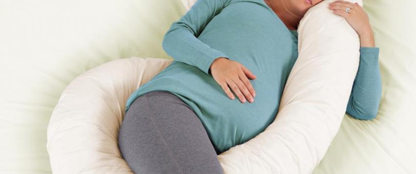 الوسادة أثناء النوم