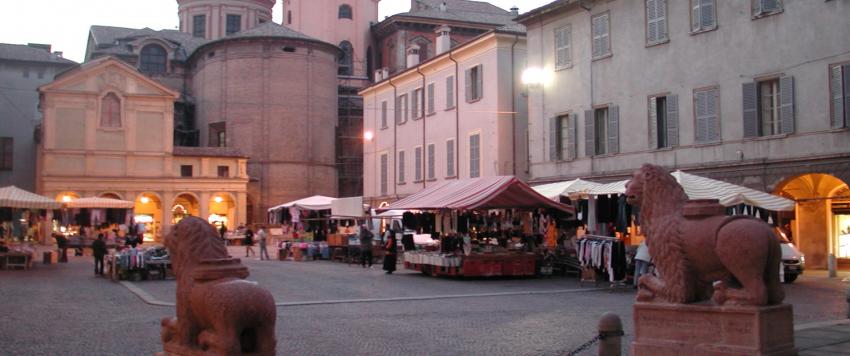 إميليا رومانيا