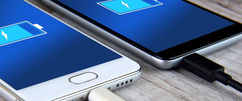 بطارية الهاتف