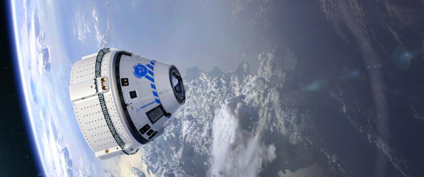 رحلة فضائية