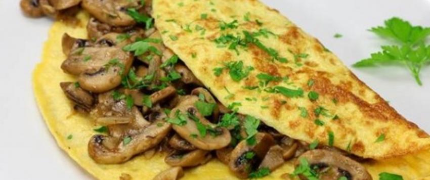 البيض مع الفطر