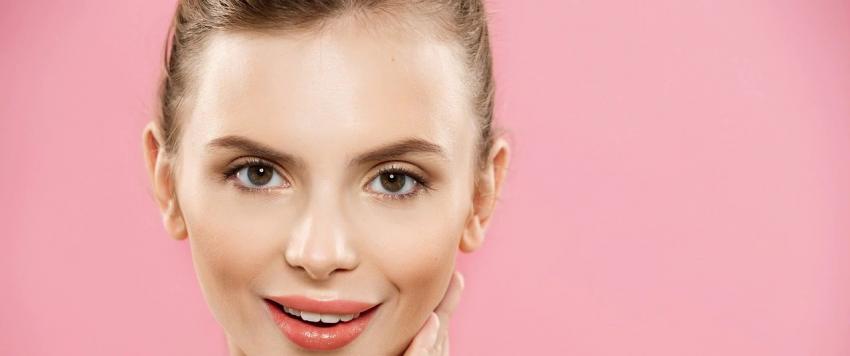 عرق السوس لتفتيح البشرة