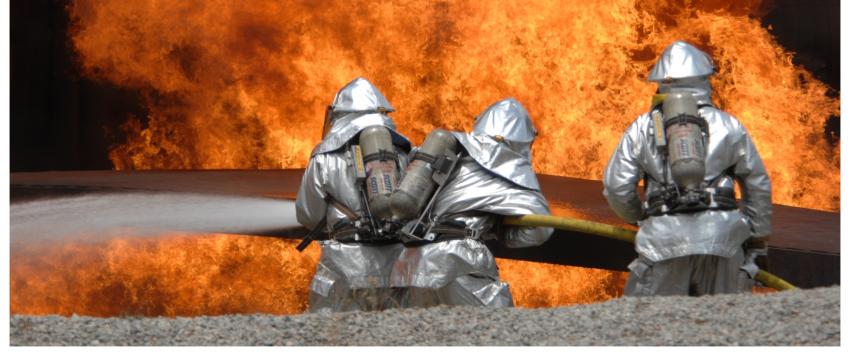 رجال الإطفاء