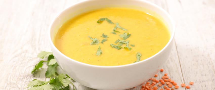 شوربة العدس