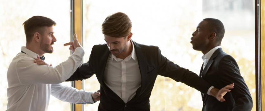 المنافسة بين الناس