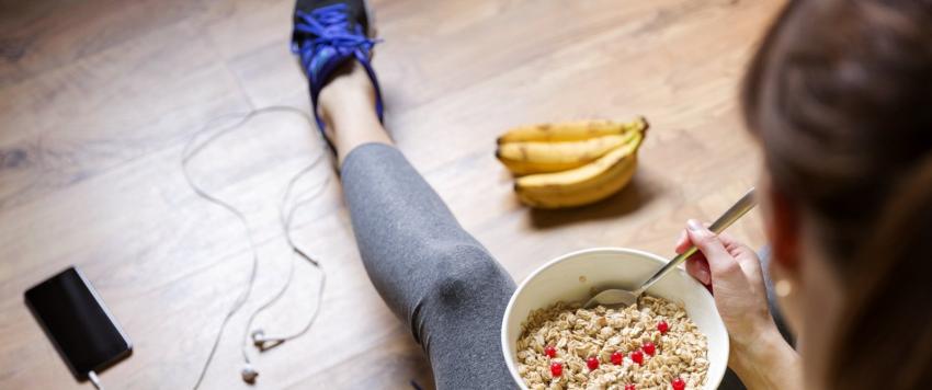 هل تناول الموز بعد التمرين يساعد في تعافي العضلات بشكل أسرع؟