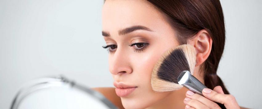  كيف تضعين أحمر الخدود باحترافية