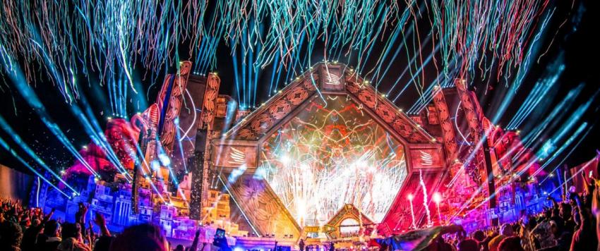 مهرجان مدل بيست