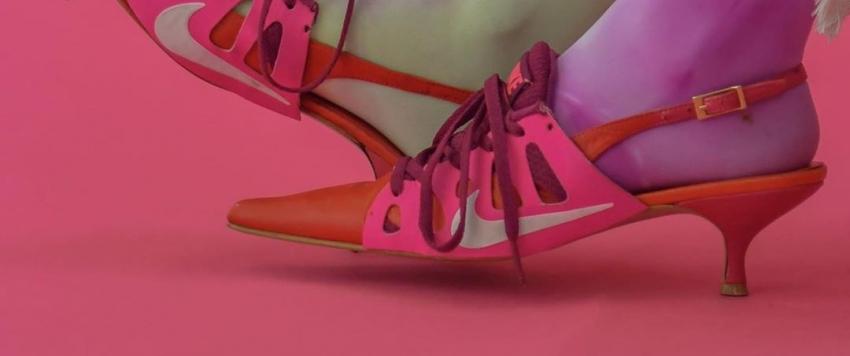 أغرب اتجاه للأحذية لعام 2021