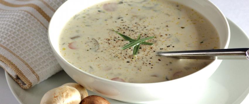 طريقة عمل شوربة الفطر