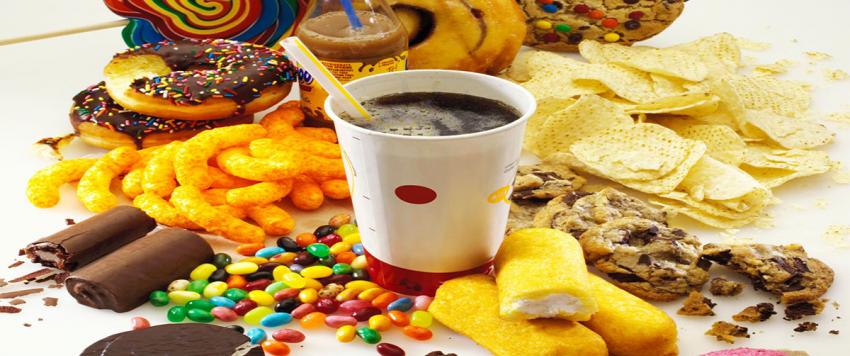 أطعمة تضر بالاسنان