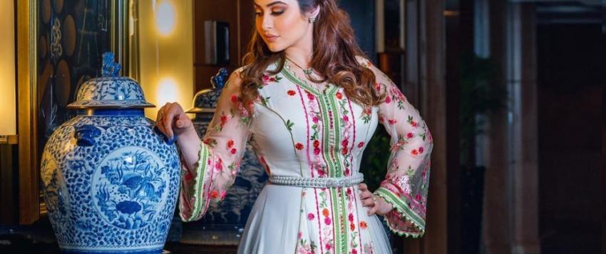 دور الأزياء العالمية ستجعل إطلالتك بقفطان العيد متميّزة كعاشقات الموضة