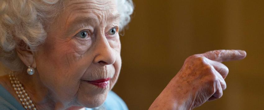 الملكة اليزابيث