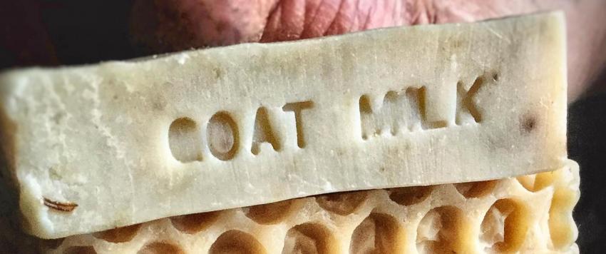 5 فوائد مدهشة لصابون حليب الماعز.. تعرفي عليها 