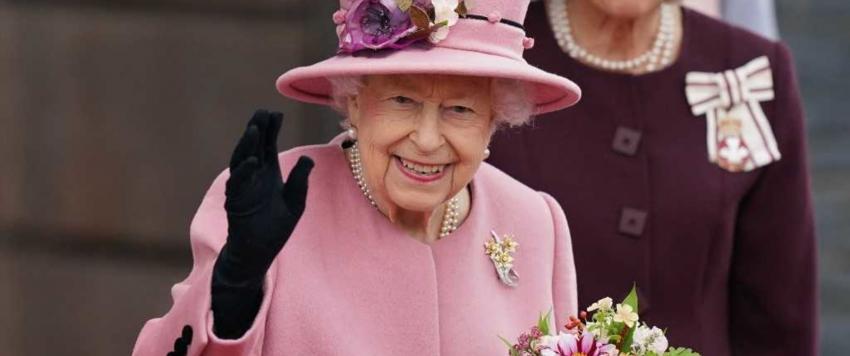 الملكة اليزابيث