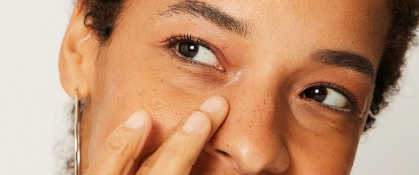  قومي بإخفاء حب الشباب