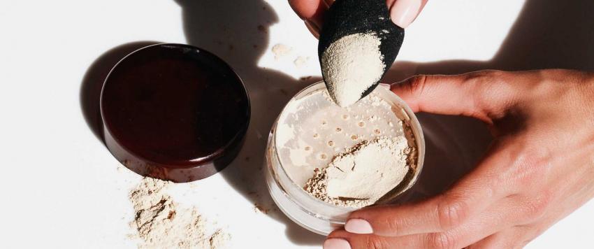 بودرة تثبيت المكياج