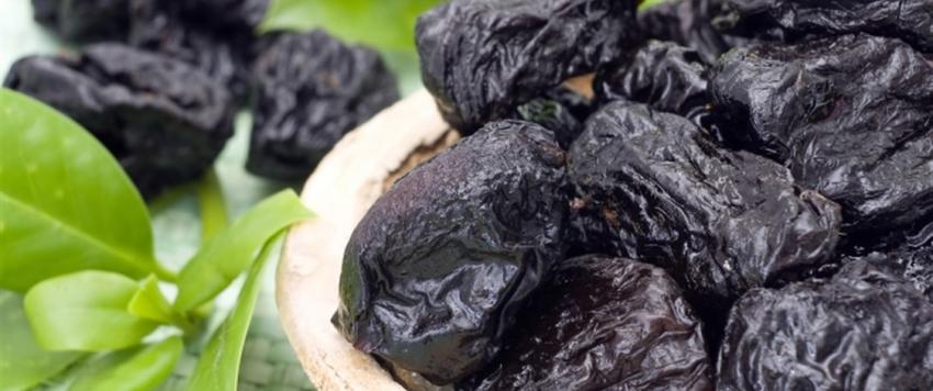 عصير الزبيب الاسود