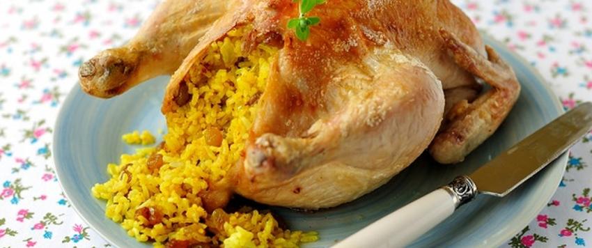 دجاج محشي على الطريقة السعودية