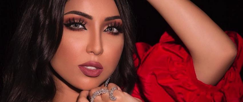 دنيا بطمة تعلن حملها بجلسة تصوير..شاهدي كيف بدت!